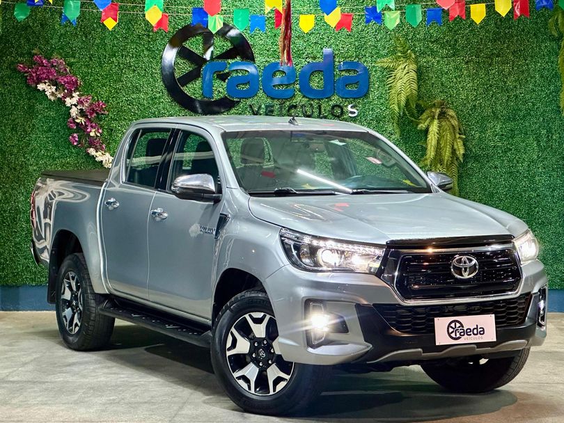 Toyota Hilux CD SRX 4x4 2.8 TDI 16V Diesel Aut.