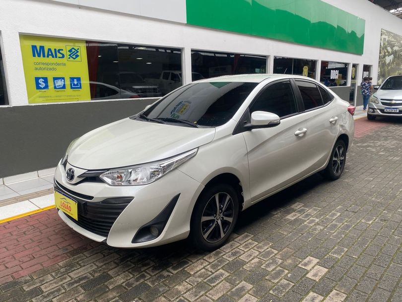 Toyota YARIS XS Sedan 1.5 Flex 16V 4p Aut.
