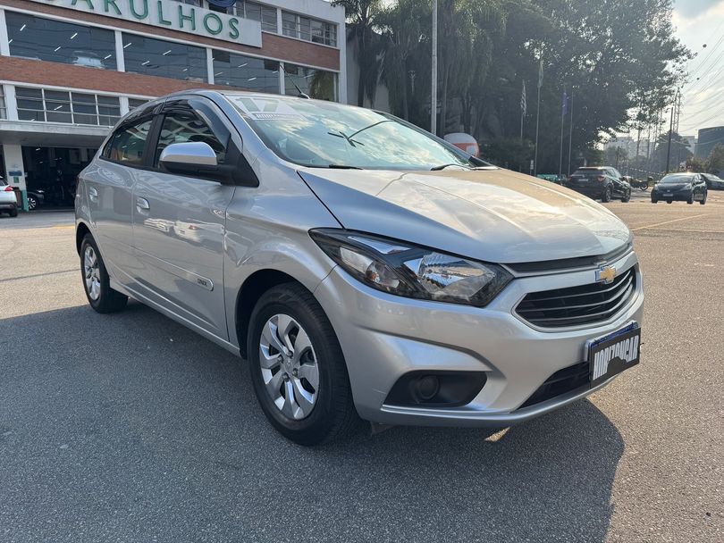 Chevrolet ONIX HATCH LT 1.0 8V FlexPower 5p Mec.