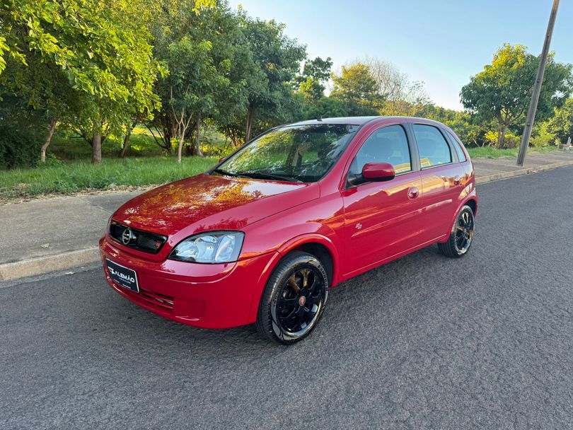 Chevrolet Corsa Hat. SS 1.8 MPFI 8V FlexPower 5p