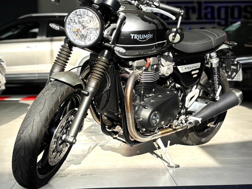 TRIUMPH Speed Twin 1200cc