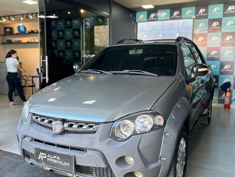 Fiat Strada Adv. M. March. 1.8 Flex 16V CD