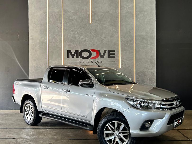 Toyota Hilux CD SRX 4x4 2.8 TDI 16V Diesel Aut.