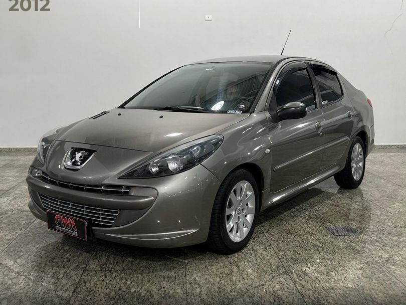 Peugeot 207 XR 1.4 Flex 8V 5p