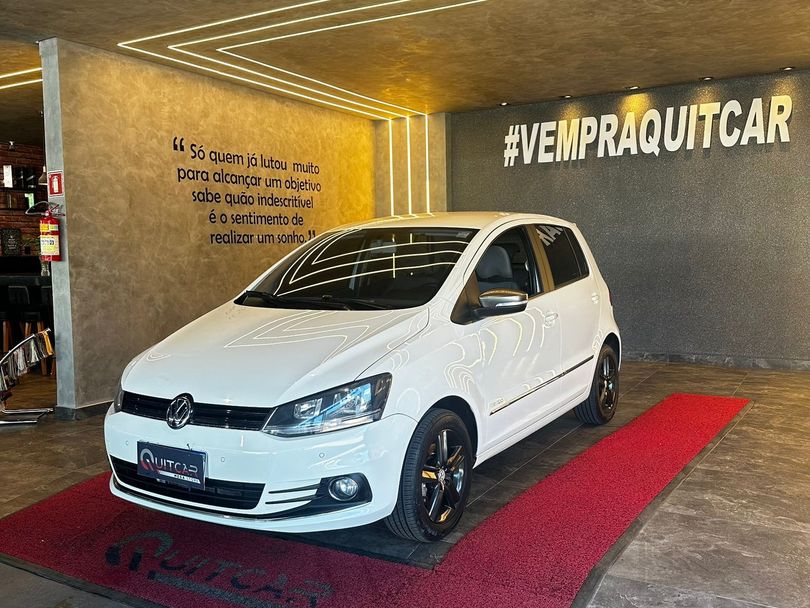 VolksWagen Fox Highline1.6 Flex 16V 5p
