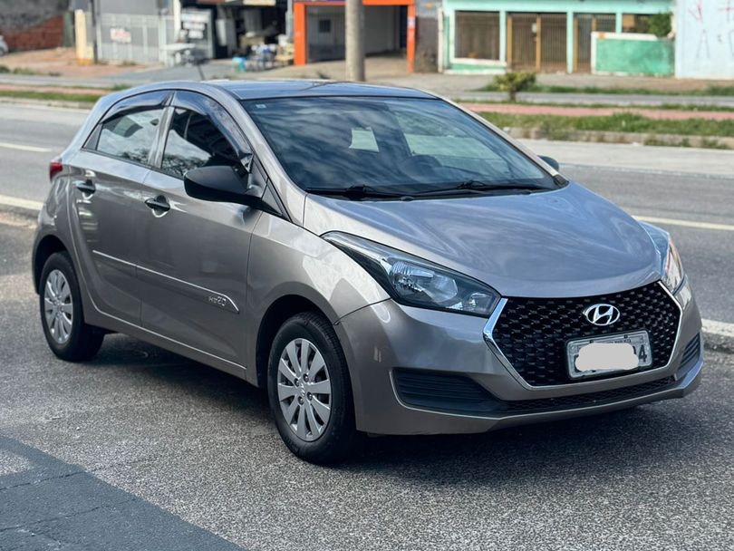 Hyundai HB20 Unique 1.0 Flex 12V Mec.
