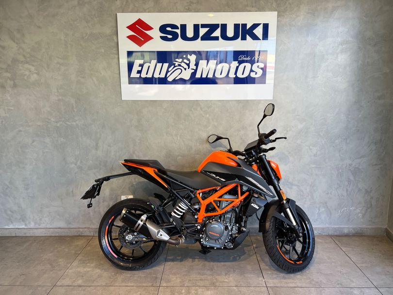 KTM DUKE 390