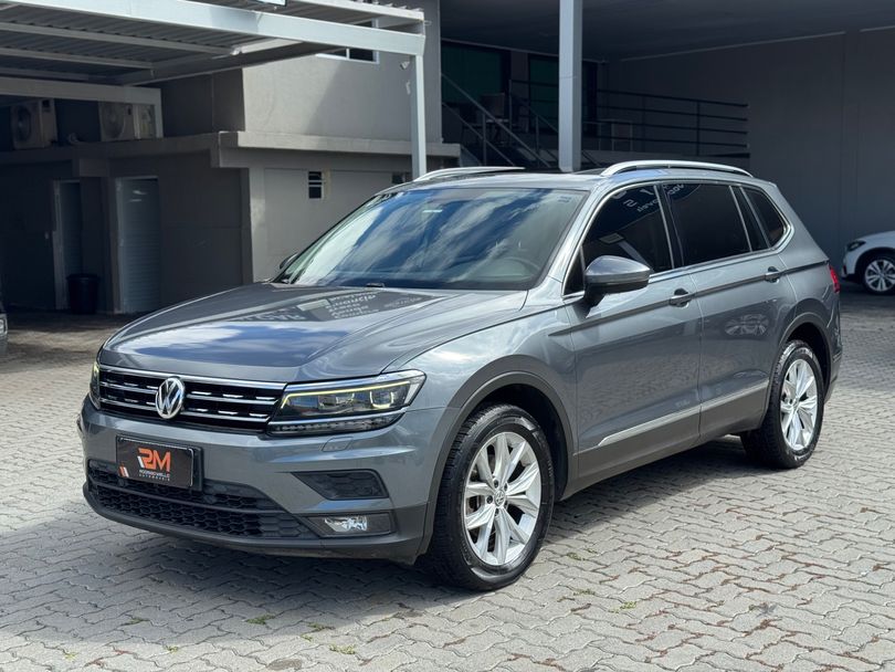 VolksWagen TIGUAN Allspac Comf 250 TSI 1.4 Flex