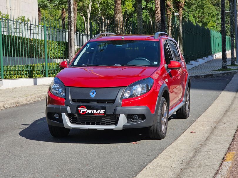 Renault SANDERO STEPWAY Hi-Flex 1.6 16V 5p Aut.