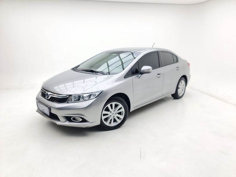 Honda Civic Sedan LXR 2.0 Flexone 16V Aut. 4p