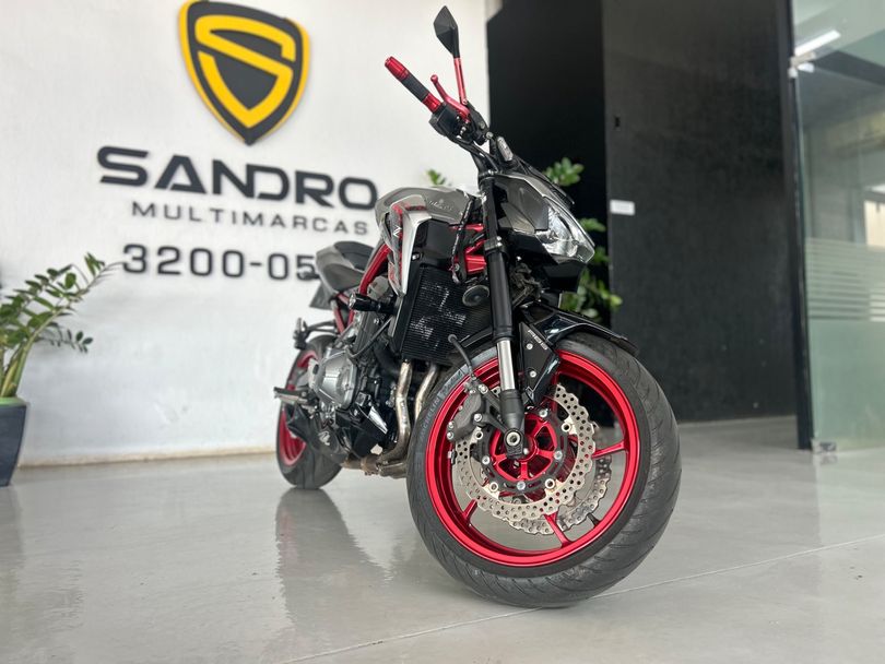 KAWASAKI Z900