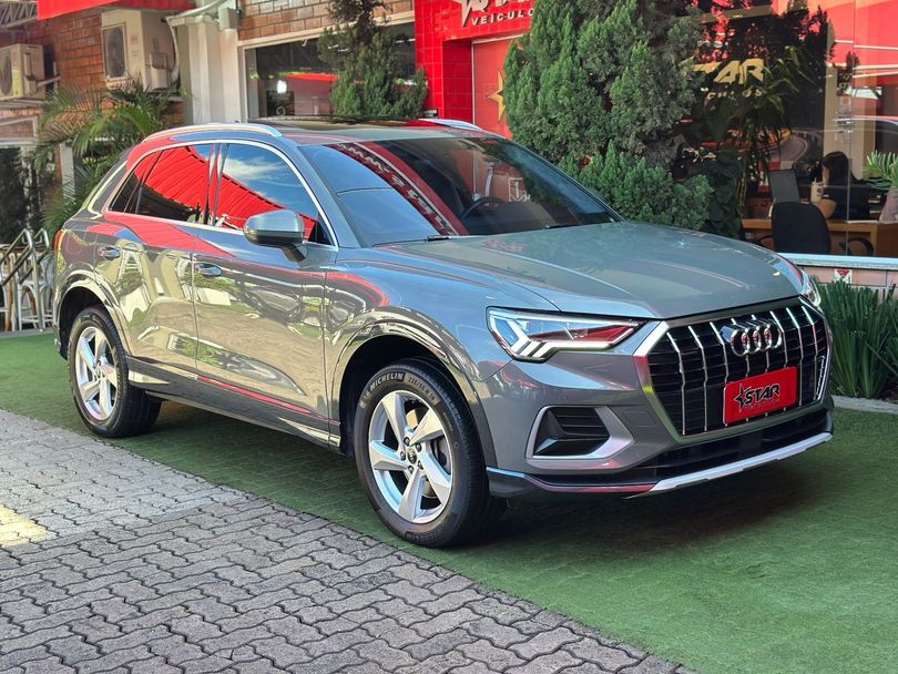 Audi Q3 Performance 2.0 TFSI Tiptr. Quattro