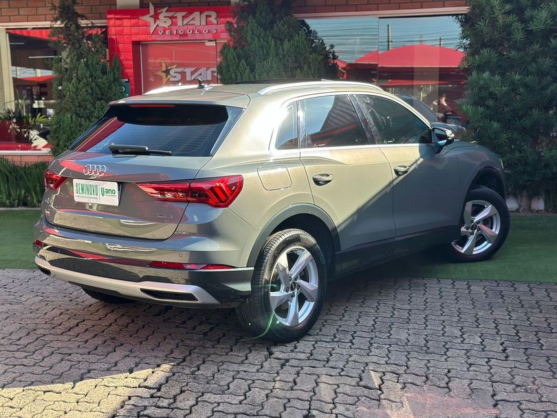 Audi Q3 Performance 2.0 TFSI Tiptr. Quattro