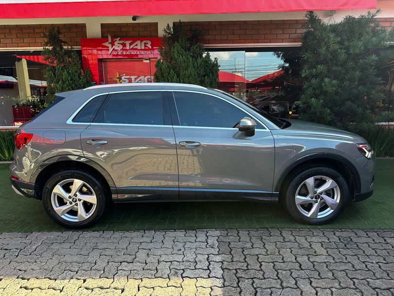 Audi Q3 Performance 2.0 TFSI Tiptr. Quattro