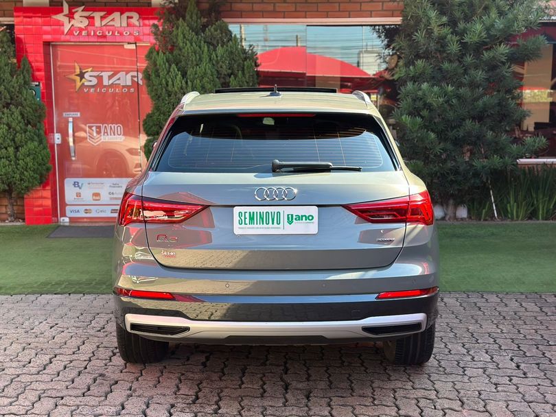 Audi Q3 Performance 2.0 TFSI Tiptr. Quattro
