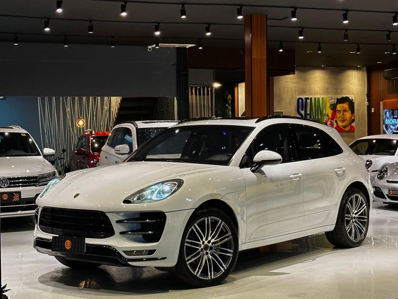 Porsche Macan 2.0 Turbo