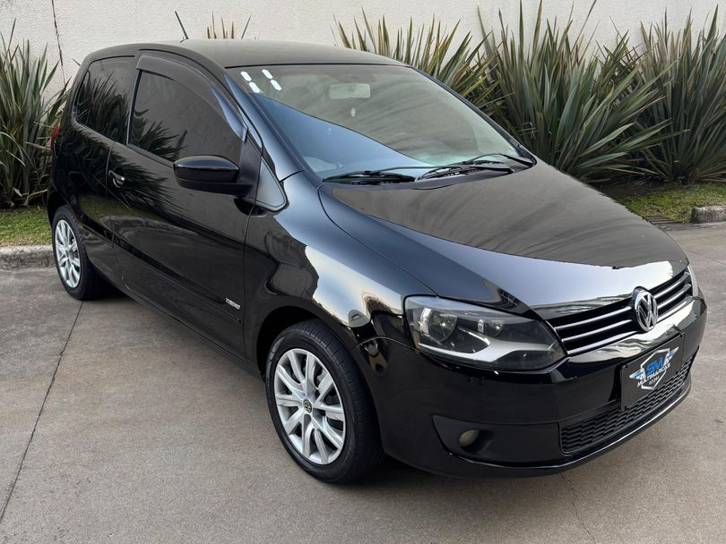 VolksWagen Fox 1.0 Mi Total Flex 8V 3p