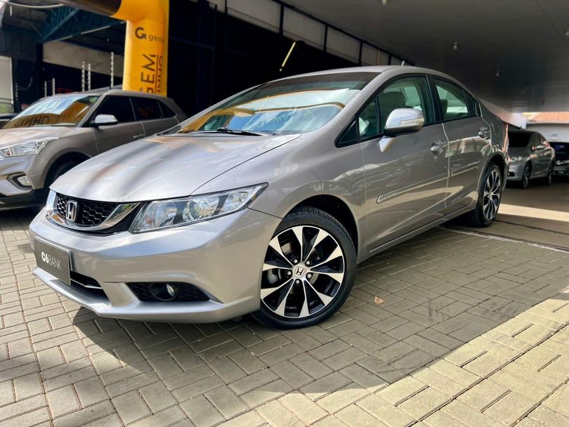 Honda Civic Sedan LXR 2.0 Flexone 16V Aut. 4p