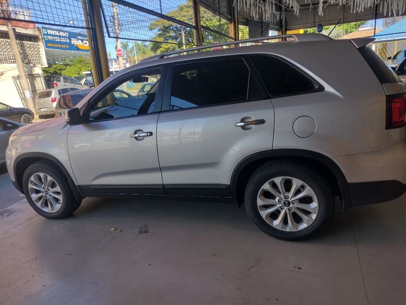 Kia Motors Sorento 2.4 16V 4x2 Aut.