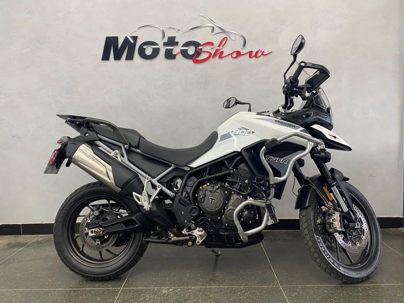 TRIUMPH TIGER 900 GT