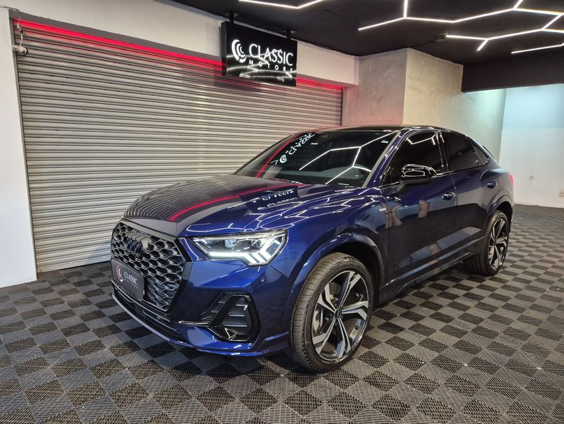Audi Q3 SPB Perf.Black Plus 2.0 TFSI Tip.Quat