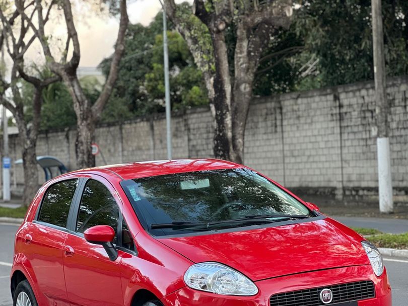 Fiat Punto ATTRACTIVE 1.4 Fire Flex 8V 5p