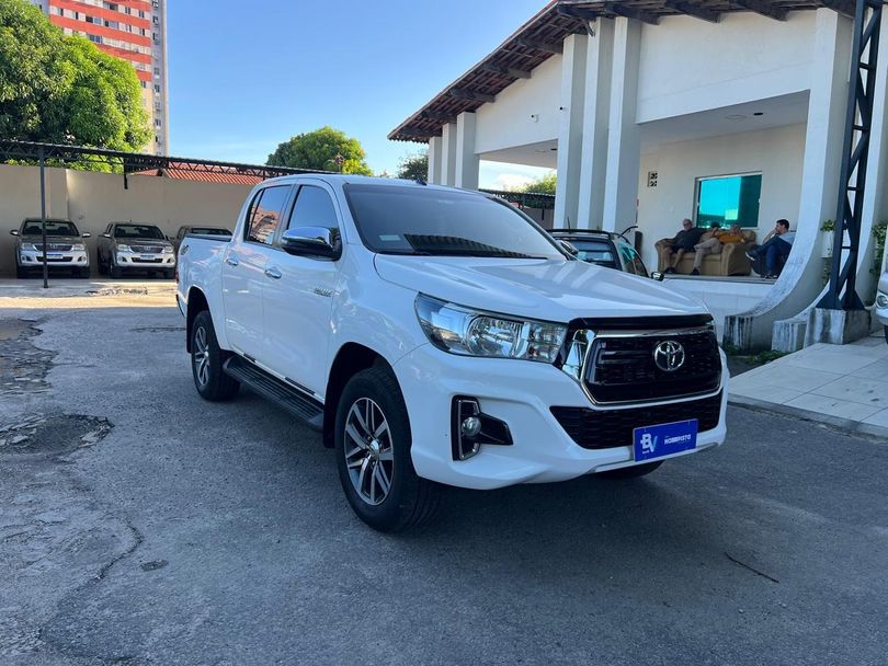 Toyota Hilux CD SRV 4x4 2.8 TDI Diesel Aut.