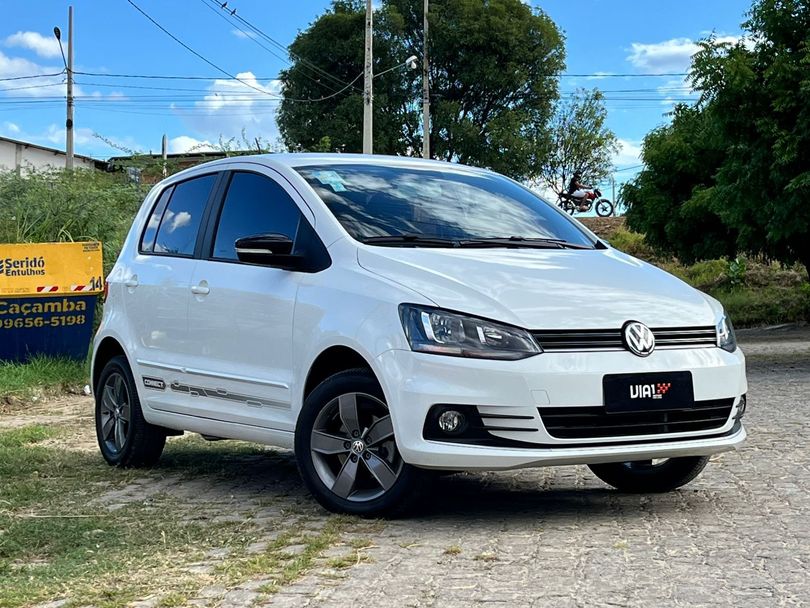 VolksWagen Fox Connect 1.6 Flex 8V 5p