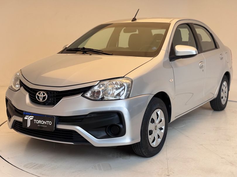 Toyota ETIOS XS Sedan1.5 Flex 16V 4p Mec.