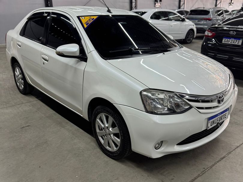Toyota ETIOS XLS Sedan 1.5 Flex 16V 4p Aut.
