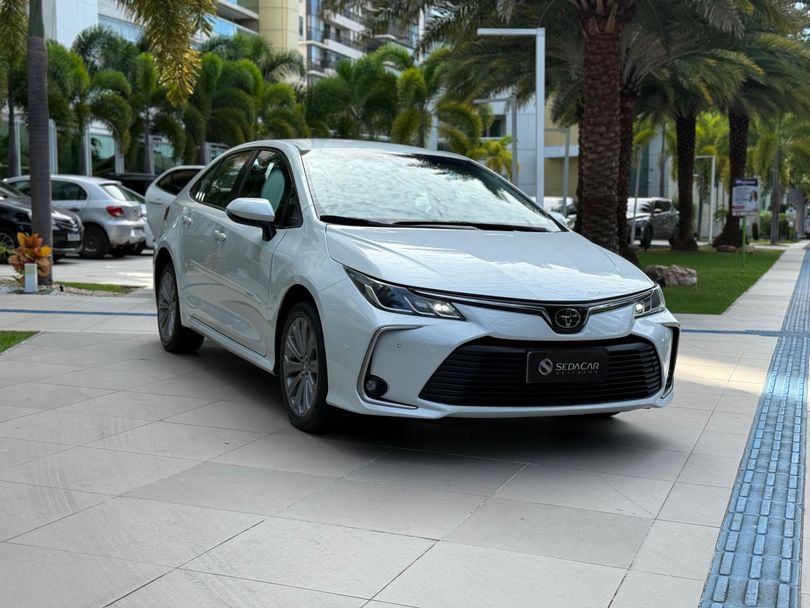 Toyota Corolla XEi 2.0 Flex 16V Aut.