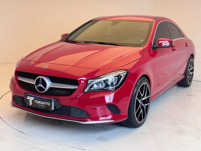 Mercedes CLA-180 1.6 16V 122cv Aut.