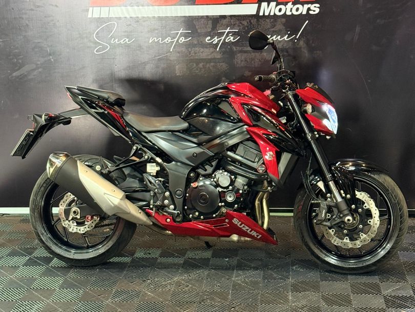 SUZUKI GSX-S 750