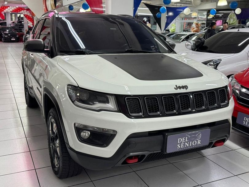 Jeep COMPASS TRAILHAWK 2.0 4x4 Dies. 16V Aut.