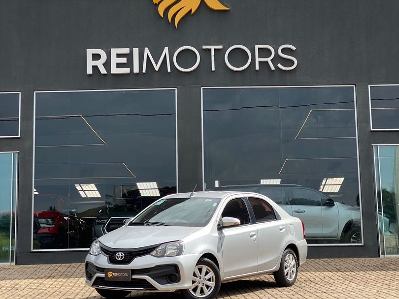 Toyota ETIOS X Plus Sedan 1.5 Flex 16V 4p Aut.