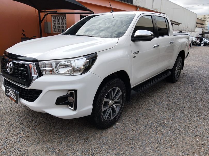 Toyota Hilux CD SRV 4x2 2.7 Flex 16V Aut.