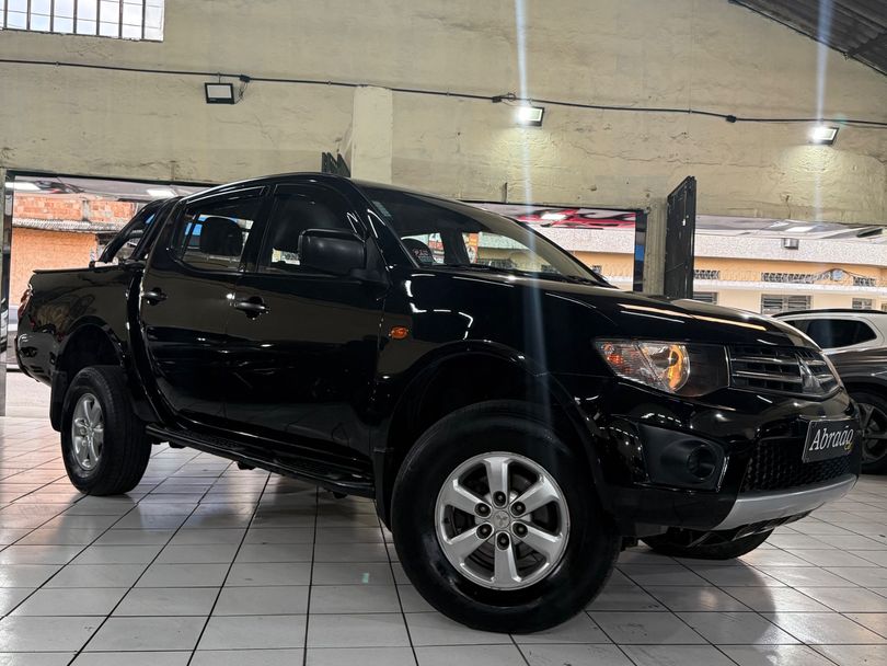 Mitsubishi L200 Triton GLX 3.2 CD TB Int.Diesel Mec