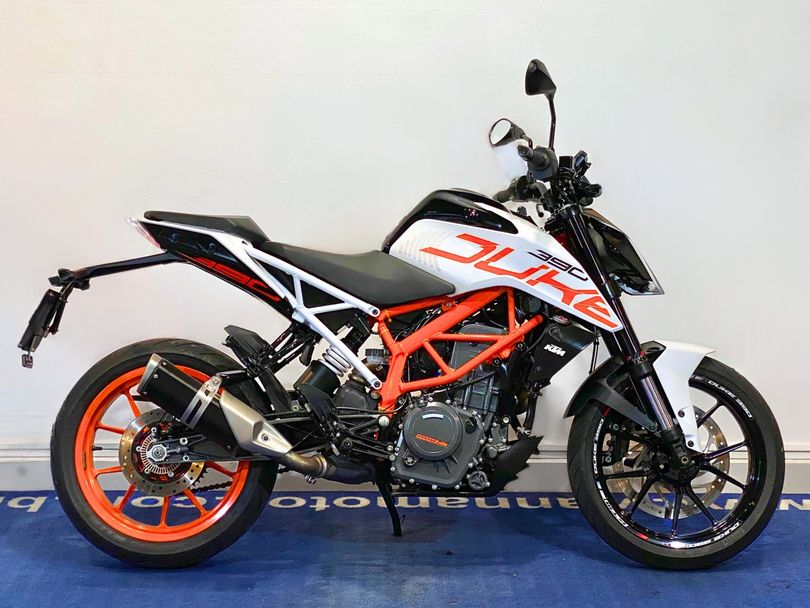 KTM DUKE 390