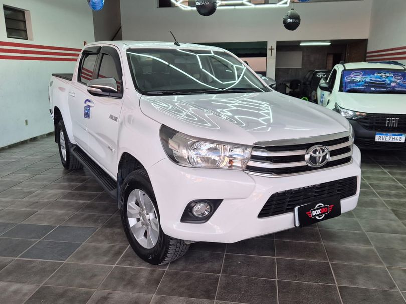 Toyota Hilux CD SRV 4x4 2.8 TDI Diesel Aut.