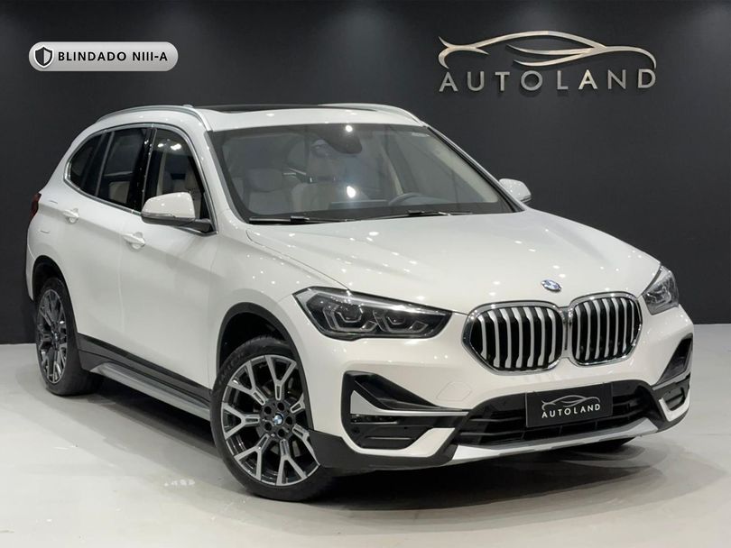 BMW X1 SDRIVE 20i X-Line 2.0 TB Active Flex