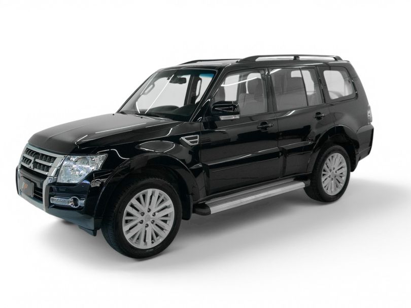Mitsubishi Pajero HPE Full 3.2 4x4 T.I.Dies. 5p Aut