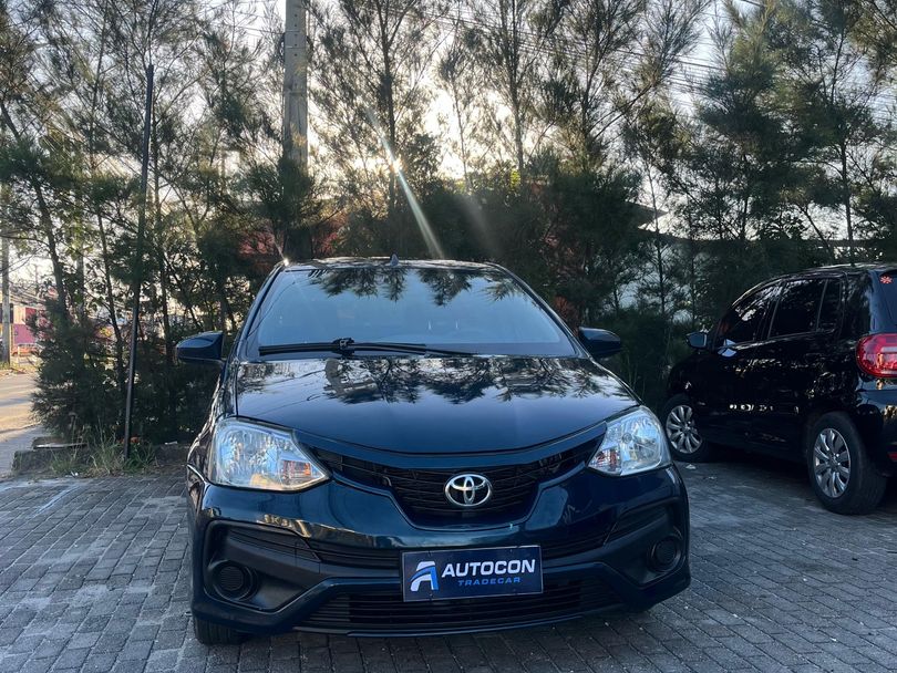 Toyota ETIOS X Sedan 1.5 Flex 16V 4p Mec.