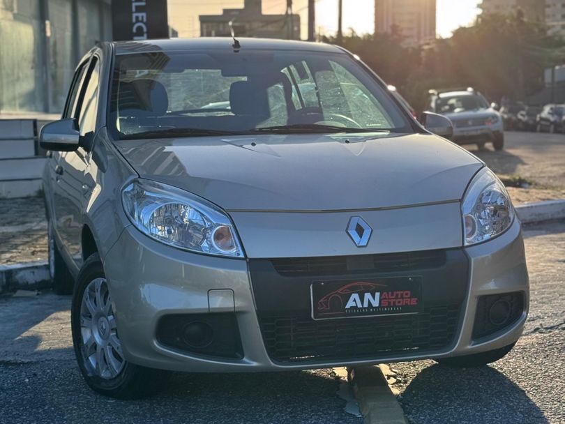 Renault SANDERO Expression Hi-Flex 1.0 16V 5p