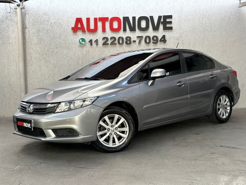 Honda Civic Sedan LXS 1.8/1.8 Flex 16V Aut. 4p