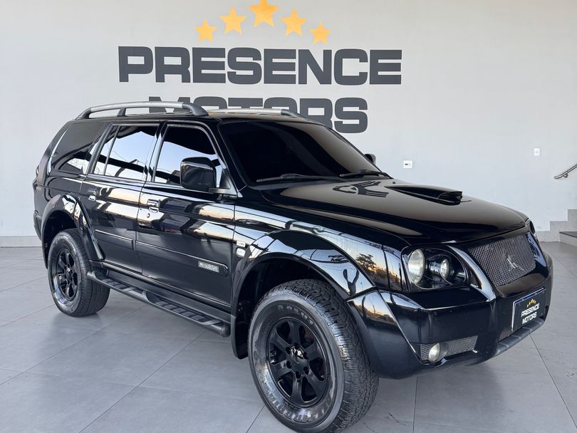 Mitsubishi Pajero Sport HPE 3.5 4x4 200cv Aut.