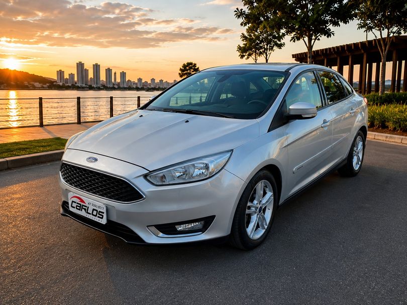 Ford Focus 2.0 16V/SE/SE Plus Flex 5p Aut.