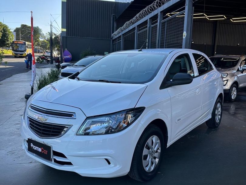 Chevrolet ONIX HATCH LT 1.0 8V FlexPower 5p Mec.