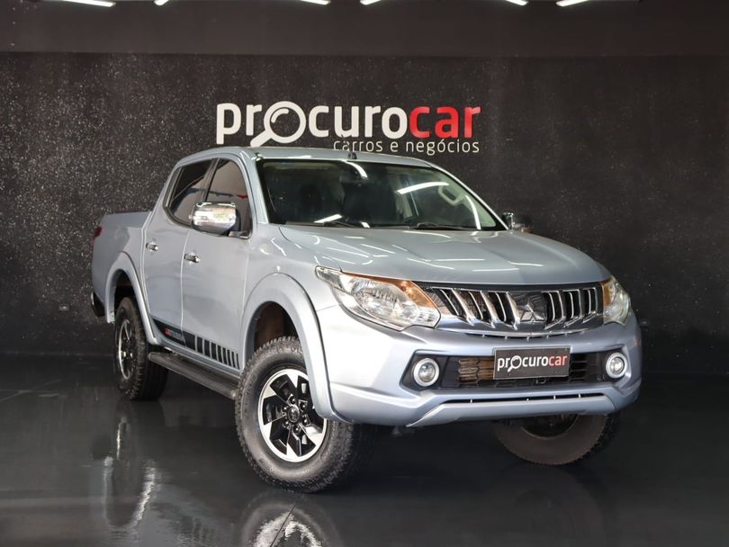 Mitsubishi L200 Triton Sport HPE-S 2.4 CD Dies. Aut