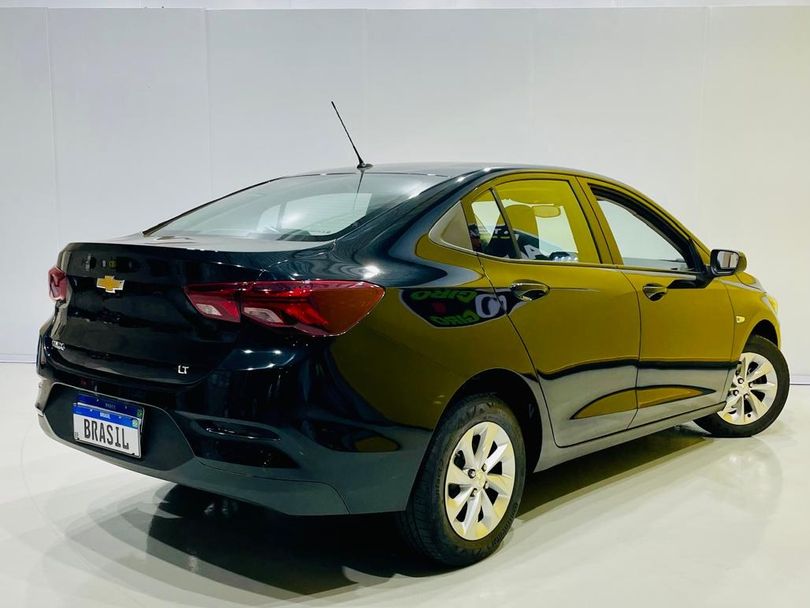 Chevrolet ONIX SEDAN Plus LT 1.0 12V Flex 4p Mec.