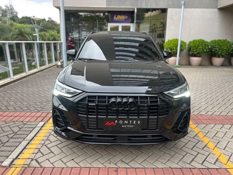 Audi Q3 Perf. Black.Plus 2.0 TFSI Tip. Quat.